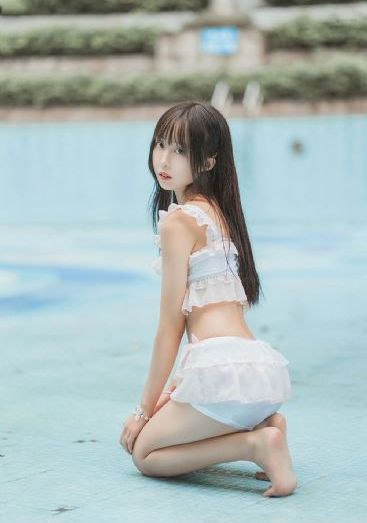 小贼、美女和妙探